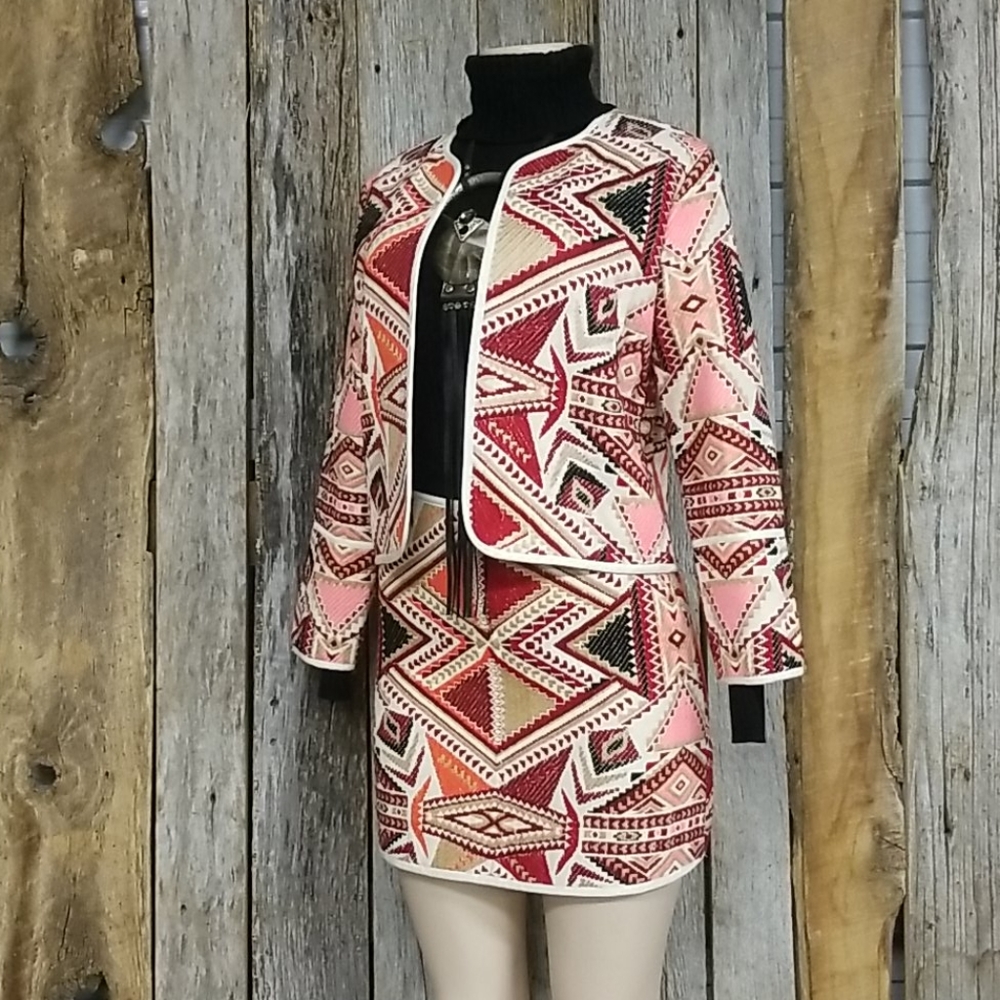 LIKE NEW! TOPSHOP EMBROIDERED SET!